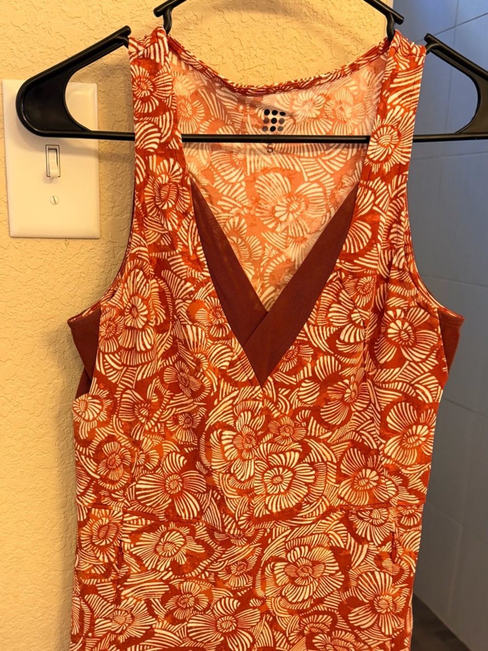 Title Nine Coral Floral Knit Top